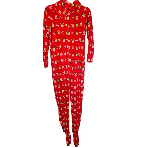 MACY'S Women's M CHRISTMAS HOLIDAY 1 PIECE FLEECE FOOTED PAJAMAS PHOTO Reindeer - Picture 3 of 13